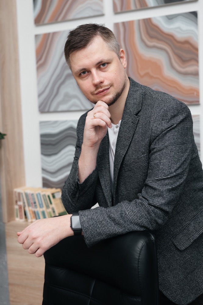 Денис Смирнов